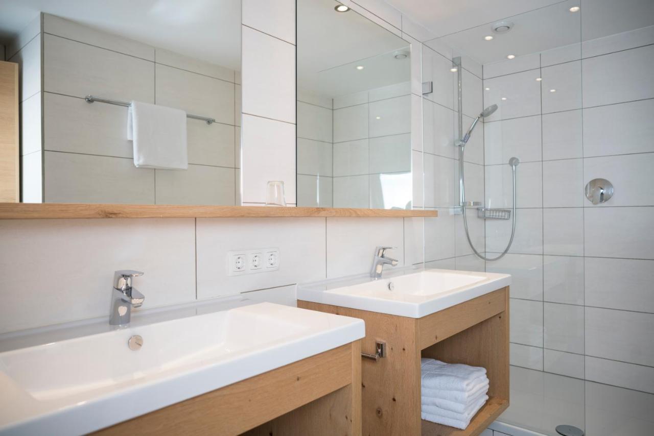Aparthotel Schindlhaus Und Koia Premium Apartments ゼル エクステリア 写真